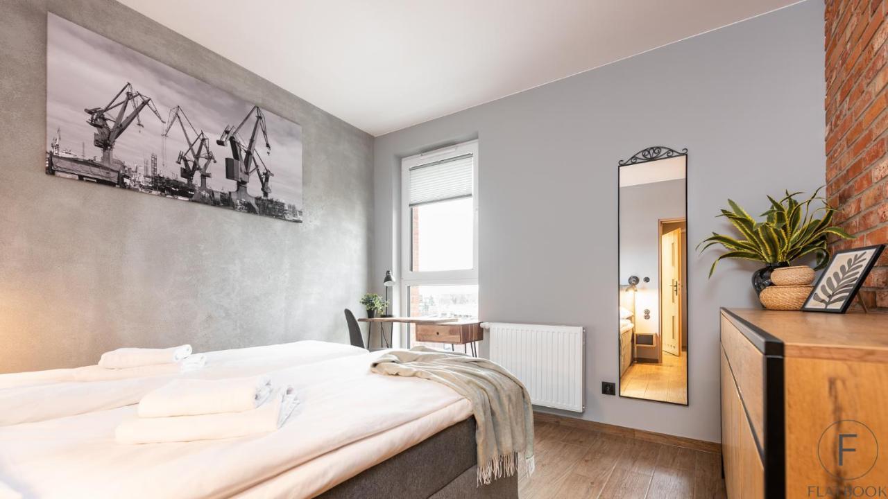 גדנסק Flatbook - City Center Apartments Aura 40 מראה חיצוני תמונה