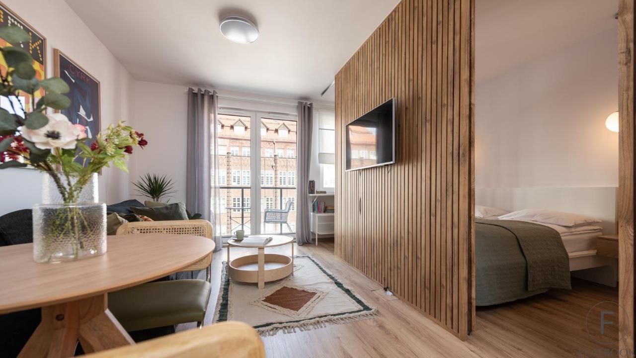 גדנסק Flatbook - City Center Apartments Aura 40 מראה חיצוני תמונה